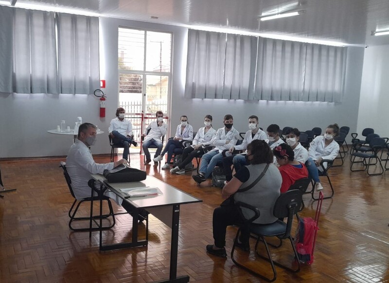 Primeiro atendimento da faculdade de medicina